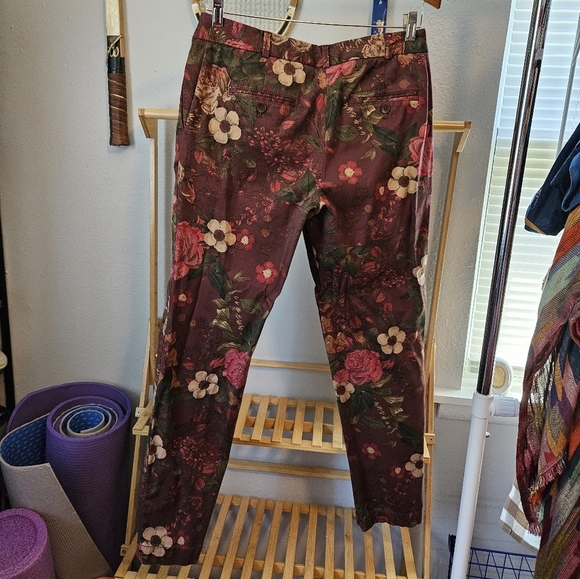 Talbots weekender floral tapered pants - Picture 3 of 7
